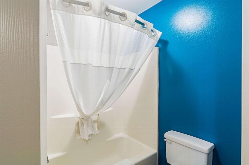 Quality Inn Harrisonburg I-81 image 22